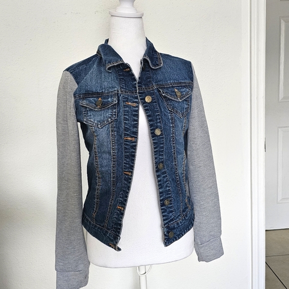 Jean and gray sleeve jacket size Medium - Picture 7 of 15